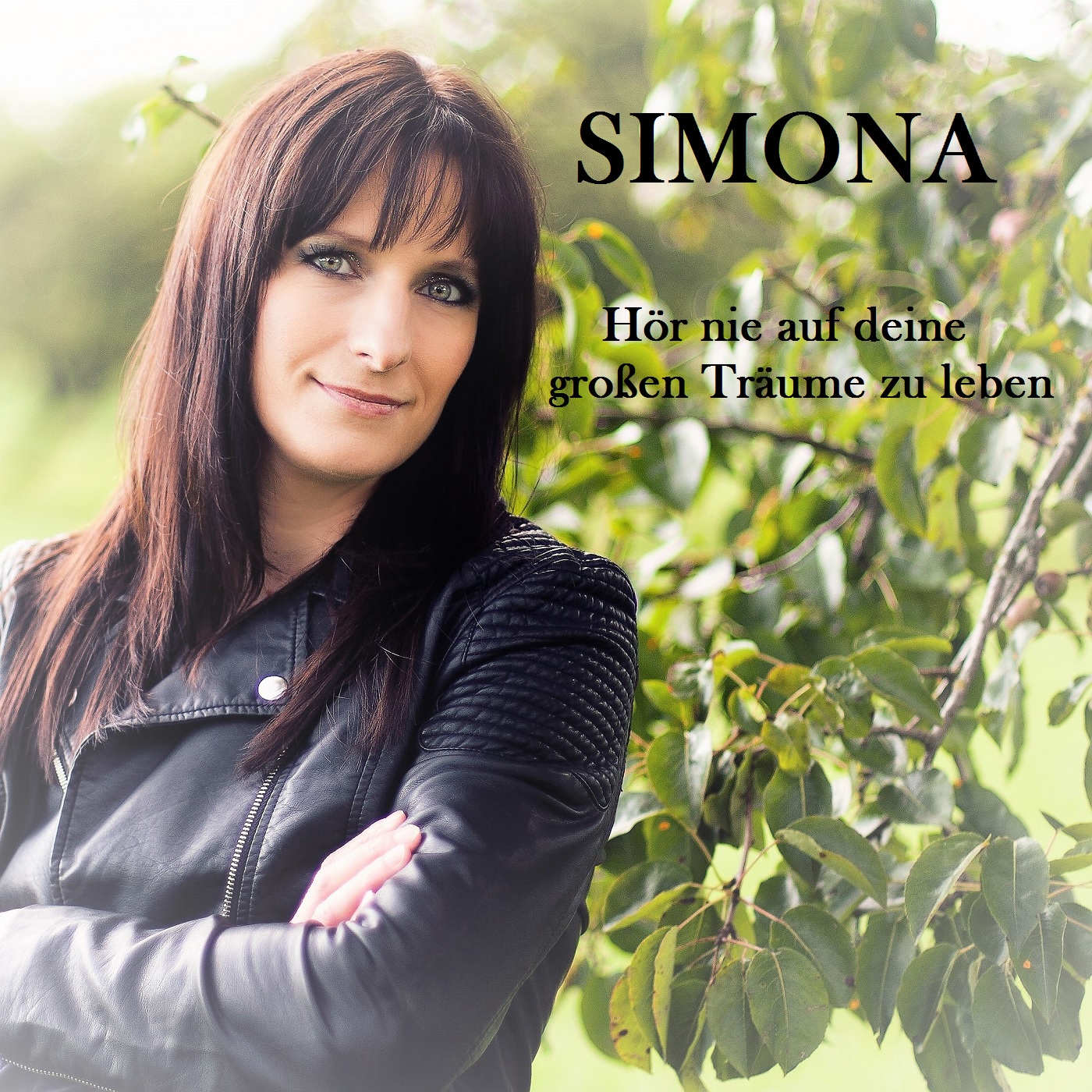 SIMONA “Hör nie auf deine großen Träume zu leben“ MHR24 MyHitradio24