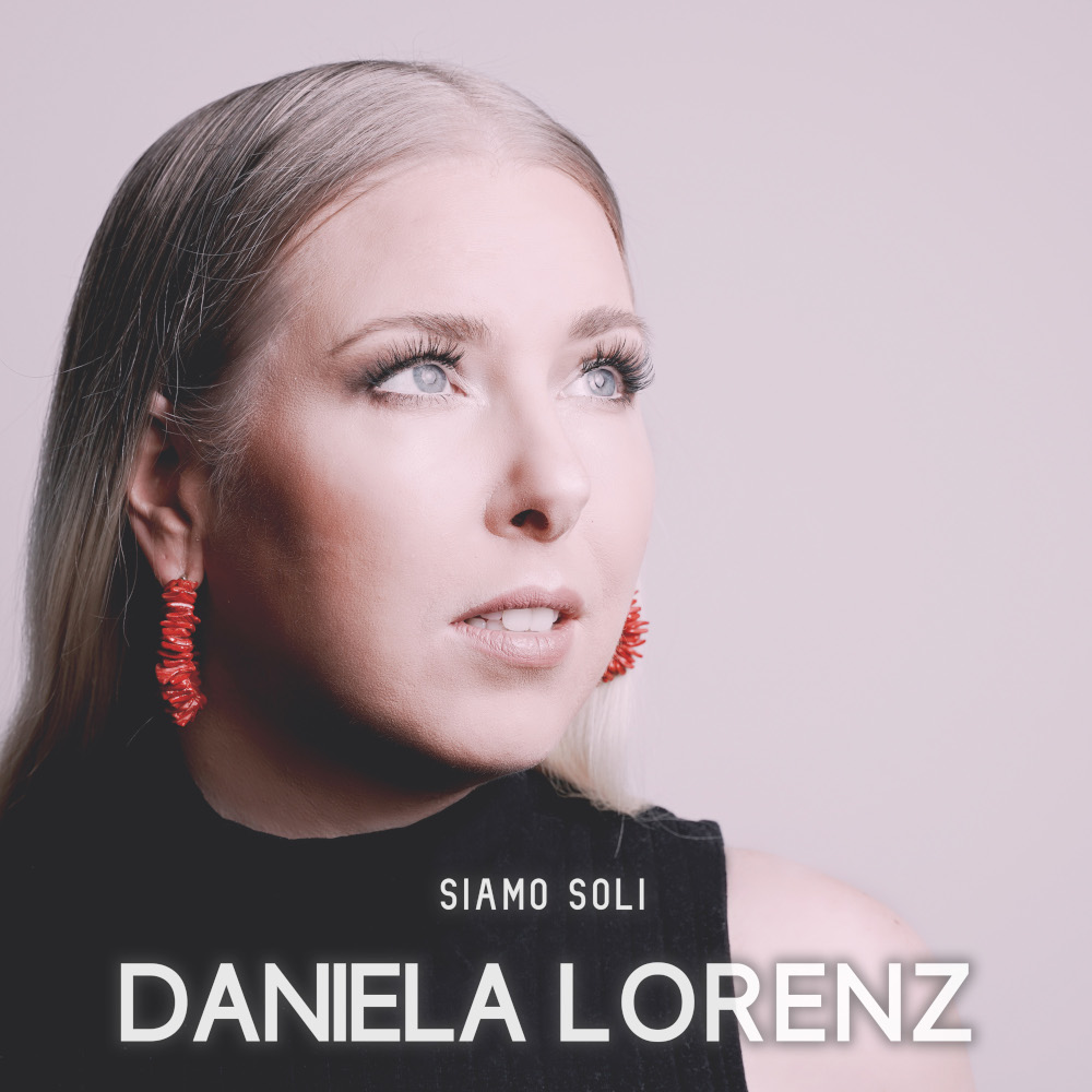 daniela-lorenz-siamo-soli-mhr24-myhitradio24